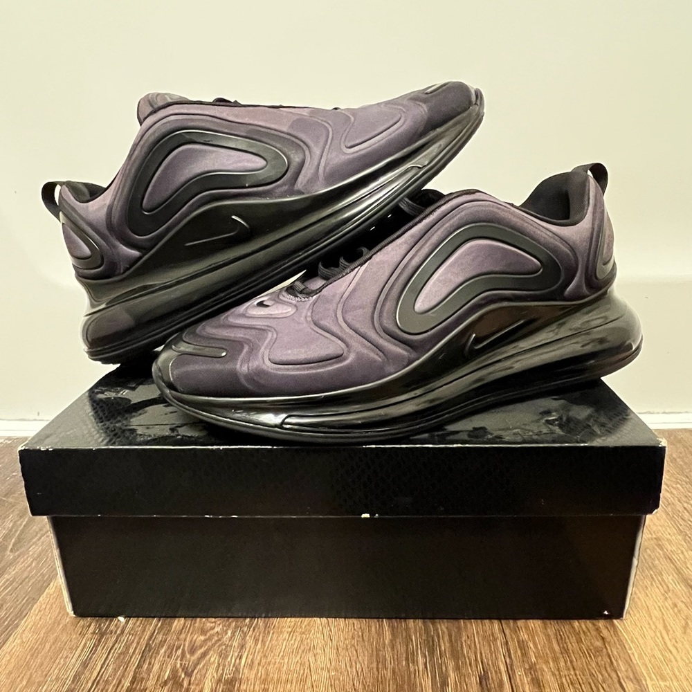 Nike Air Max 720 Total Eclipse Triple Black Shoes Men's Size 11